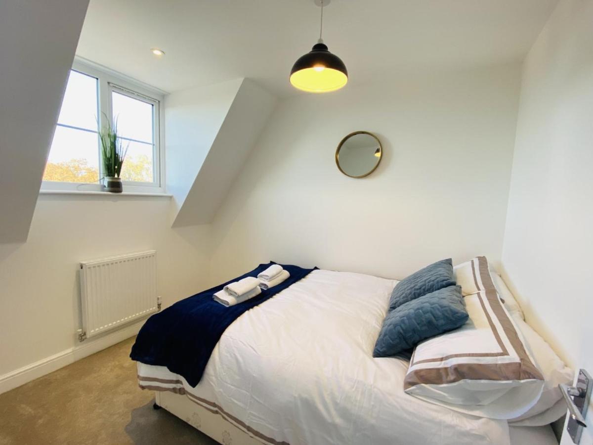 Family Home In Seaside Town Hastings Bagian luar foto